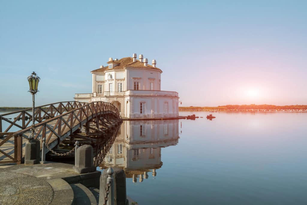 casina vanvitelliana bacoli fusaro