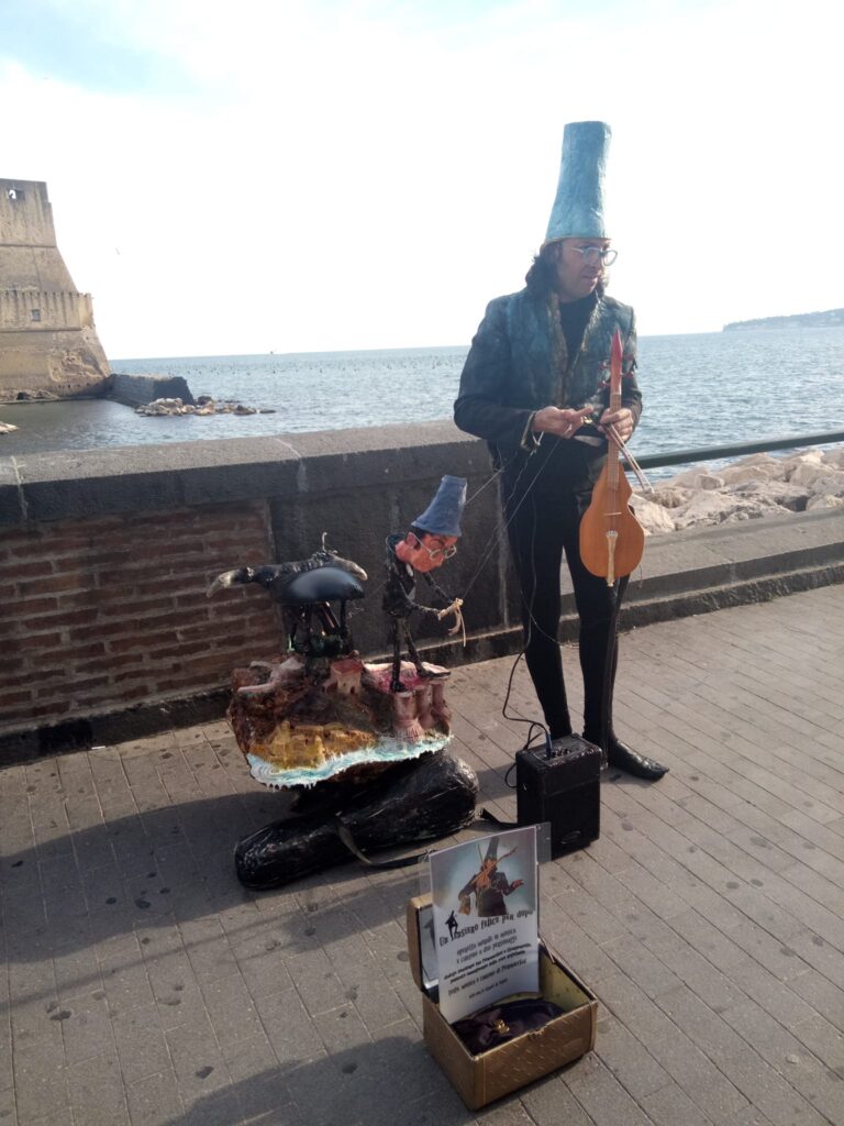 pier macchie menestrello napoletano artista di strada