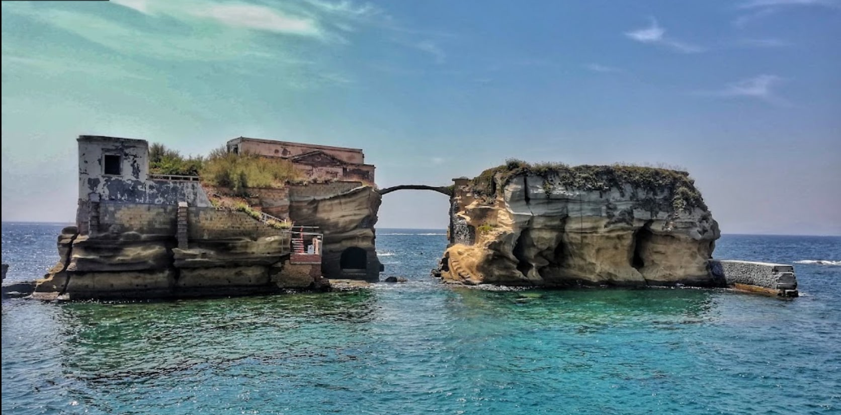 isola gaiola napoli maledizione