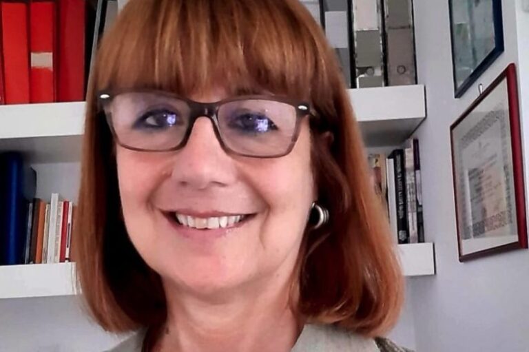 maura striano assessora istruzione comune di napoli