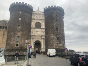 la torre de lu maluguadagno di castel nuovo