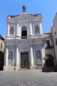 chiesa san domenico maggiore ad aversa facciata della chiesa